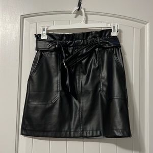 Black Leather skirt, Size Large, Brand Haute Monde